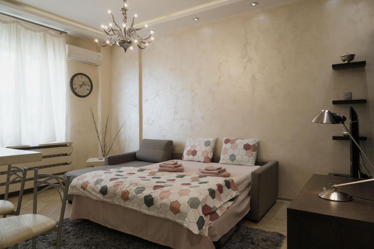 Home Center Apartment Belgrado Exterior foto