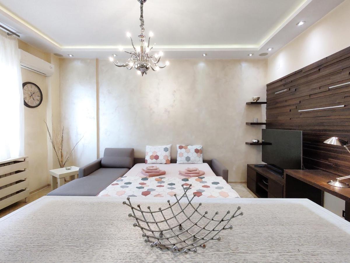 Home Center Apartment Belgrado Exterior foto